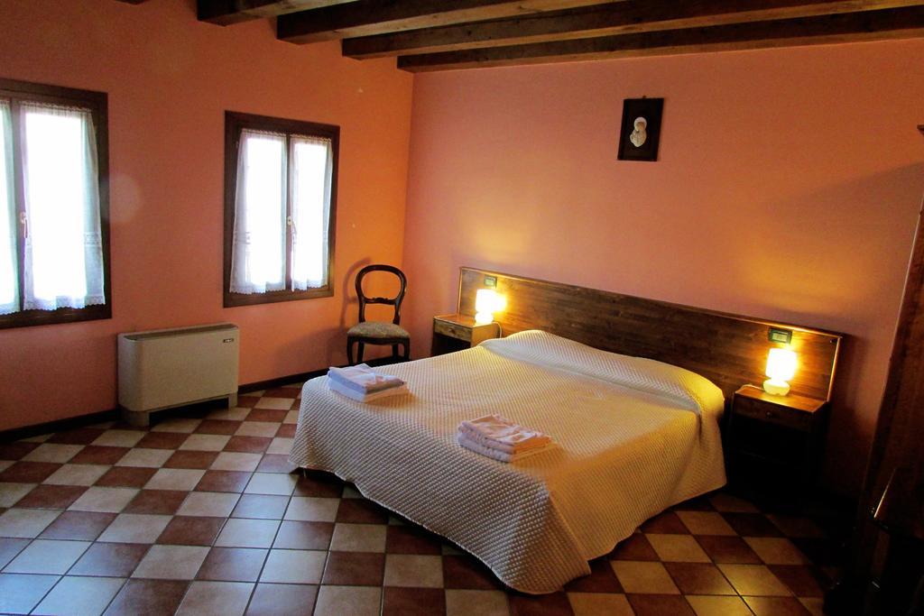 Locanda Mulino Al Pizzon Fratta Polesine Room photo